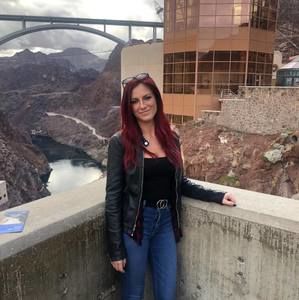 Meet your Posher, Kristen